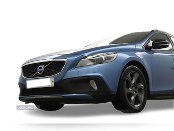 Used Volvo V40 2016 for sale - 76574044: Photo