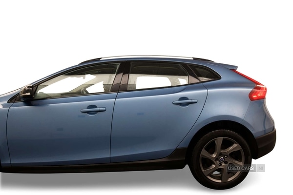 Used Volvo V40 2016 for sale - 76574044: Photo 5