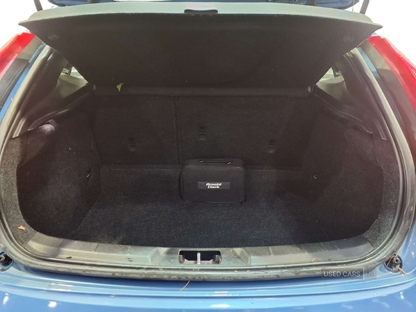 Used Volvo V40 2016 for sale - 76574044: Photo 9