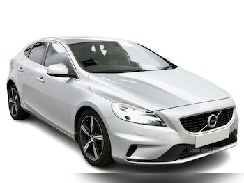 Used Volvo V40 2017 for sale - 78186037: Photo