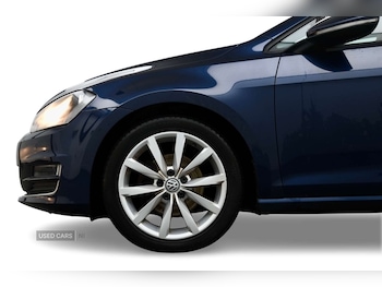 Used Volkswagen Golf 2015 for sale - 77587794: Photo