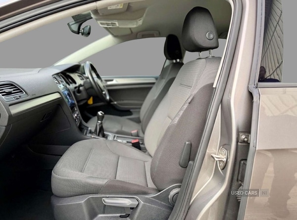 Used Volkswagen Golf 2016 for sale - 76597531: Photo 9