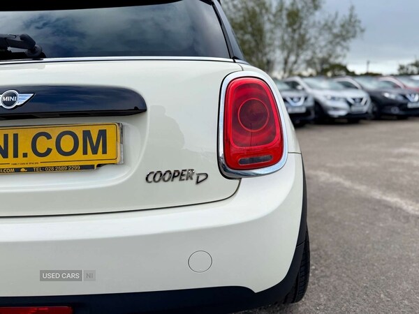 Used MINI Hatch 2018 for sale - 76850803: Photo 18