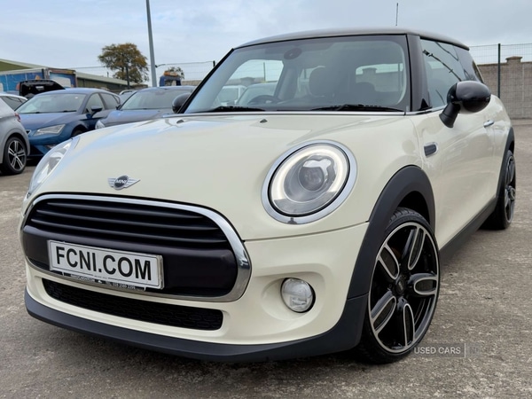 Used MINI Hatch 2018 for sale - 76850803: Photo 2