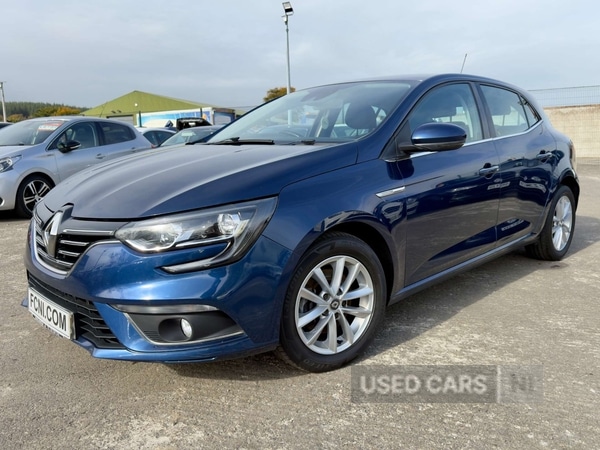 Used Renault Megane 2017 for sale - 77710691: Photo 2