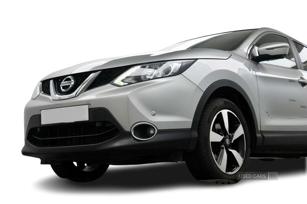 Used Nissan Qashqai 2016 for sale - 77799635: Photo 2