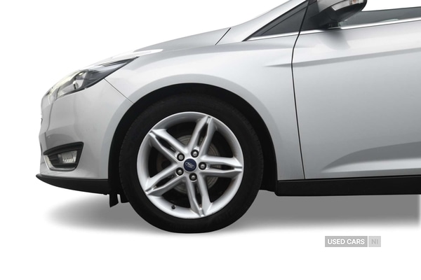 Used Ford Focus 2018 for sale - 76850705: Photo 3