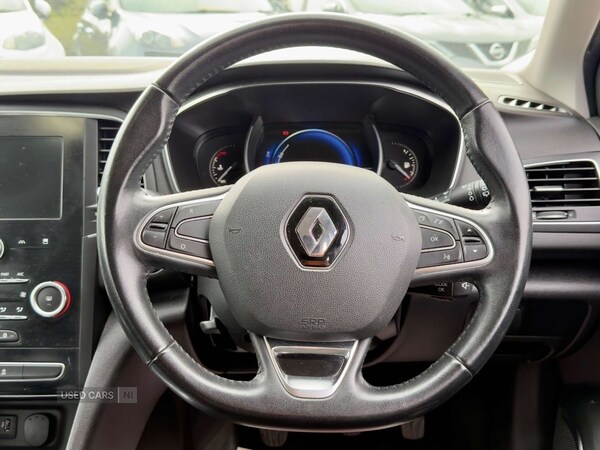 Used Renault Megane 2017 for sale - 75732927: Photo 24