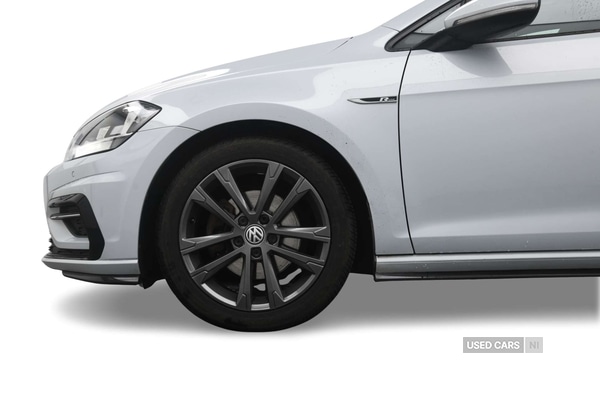 Used Volkswagen Golf 2018 for sale - 76659468: Photo 2