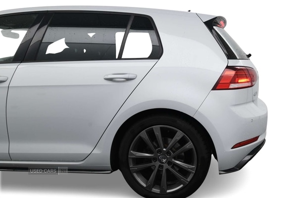 Used Volkswagen Golf 2018 for sale - 76659468: Photo 6