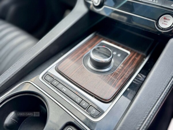 Used Jaguar F-Pace 2016 for sale - 77238936: Photo 30