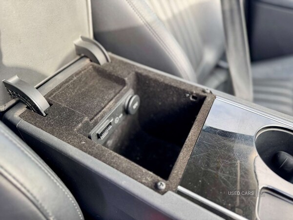 Used Jaguar F-Pace 2016 for sale - 77238936: Photo 32