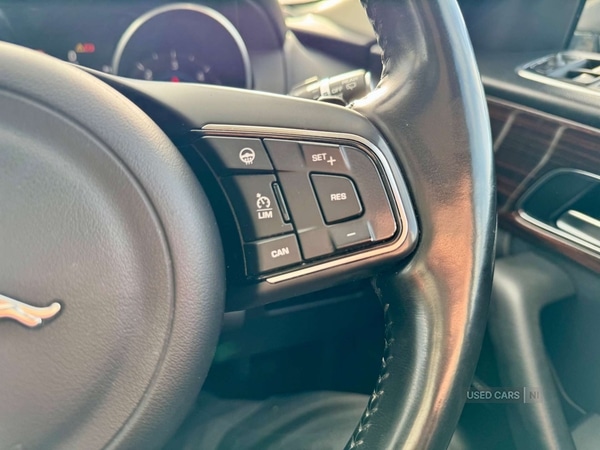 Used Jaguar F-Pace 2016 for sale - 77238936: Photo 33