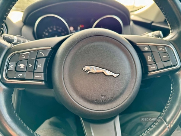 Used Jaguar F-Pace 2016 for sale - 77238936: Photo 34