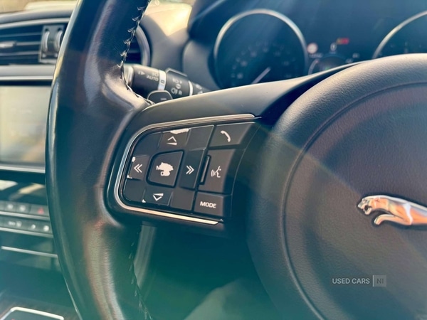 Used Jaguar F-Pace 2016 for sale - 77238936: Photo 38