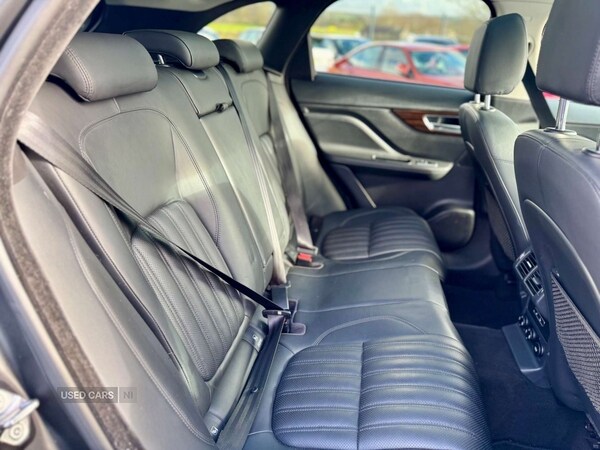 Used Jaguar F-Pace 2016 for sale - 77238936: Photo 44
