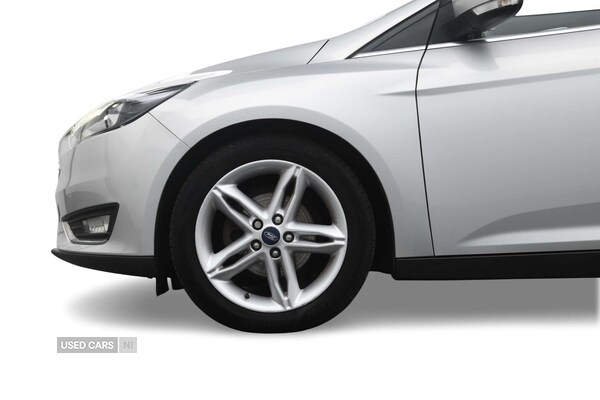 Used Ford Focus 2018 for sale - 76327429: Photo 2