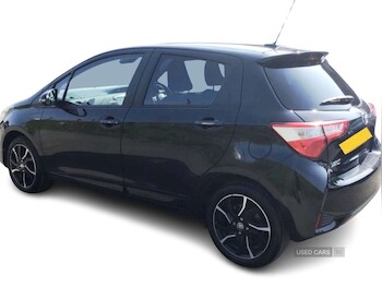 Used Toyota Yaris 2017 for sale - 76139231: Photo