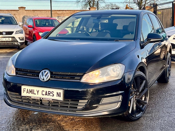 Used Volkswagen Golf 2014 for sale - 76914101: Photo 1