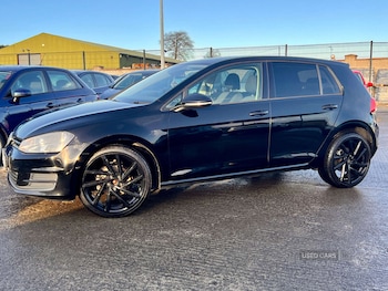 Used Volkswagen Golf 2014 for sale - 76914101: Photo