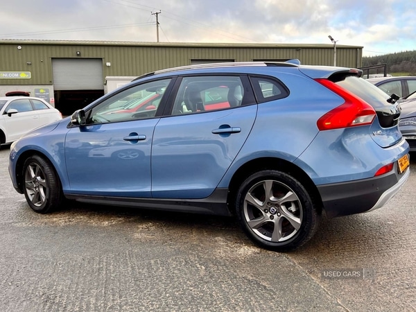 Used Volvo V40 2016 for sale - 76850725: Photo 10