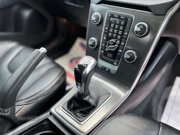 Used Volvo V40 2016 for sale - 76850725: Photo 17