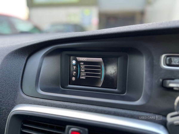 Used Volvo V40 2016 for sale - 76850725: Photo 21