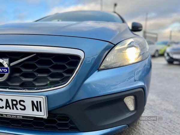 Used Volvo V40 2016 for sale - 76850725: Photo 4