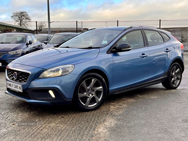 Used Volvo V40 2016 for sale - 76850725: Photo 8