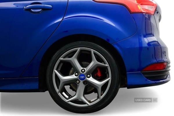 Used Ford Focus 2016 for sale - 77539035: Photo 2