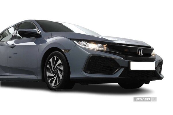 Used Honda Civic 2018 for sale - 76271036: Photo 11