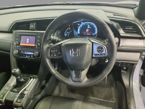 Used Honda Civic 2018 for sale - 76271036: Photo 15