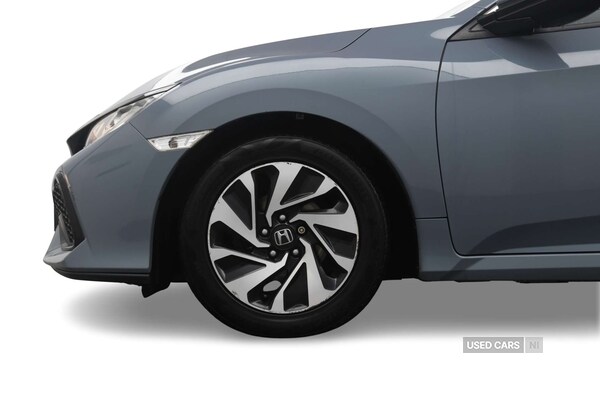 Used Honda Civic 2018 for sale - 76271036: Photo 3