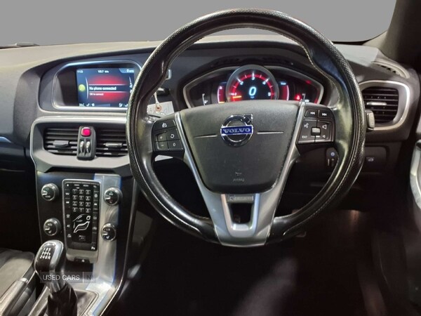 Used Volvo V40 2014 for sale - 76248280: Photo 18