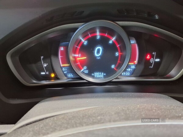 Used Volvo V40 2014 for sale - 76248280: Photo 19