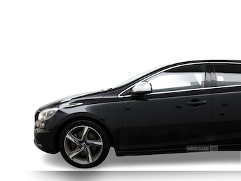 Used Volvo V40 2014 for sale - 76248280: Photo