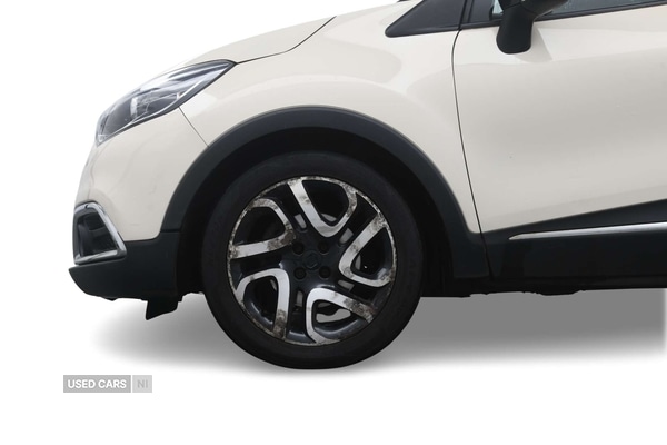 Used Renault Captur 2016 for sale - 76528496: Photo 2