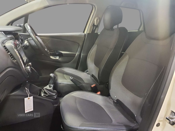Used Renault Captur 2016 for sale - 76528496: Photo 20