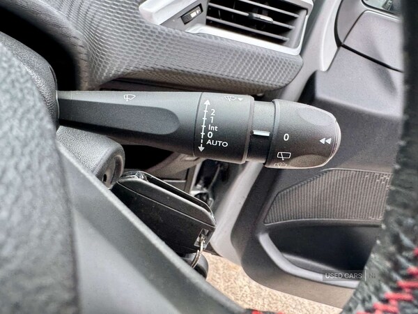 Used Peugeot 208 2017 for sale - 75733076: Photo 32