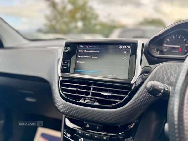 Used Peugeot 208 2017 for sale - 75733076: Photo 38