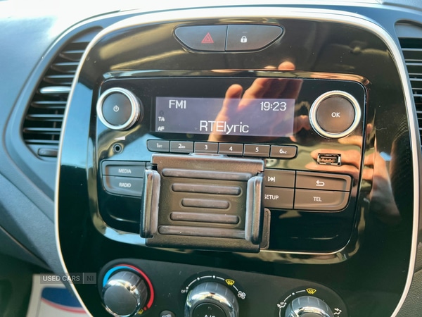 Used Renault Captur 2019 for sale - 76850695: Photo 38