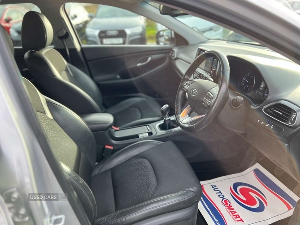 Used Hyundai i30 2018 for sale - 76856134: Photo 15