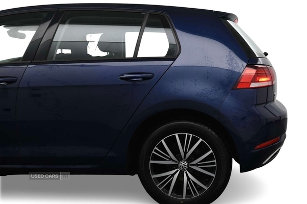 Used Volkswagen Golf 2018 for sale - 76389447: Photo 6