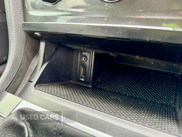 Used Volkswagen Golf 2018 for sale - 77456901: Photo 33