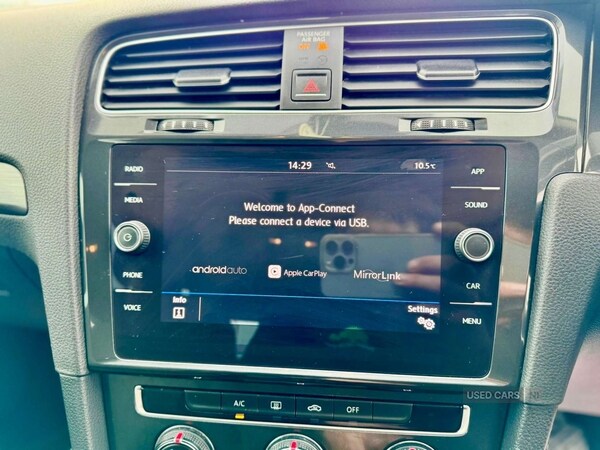 Used Volkswagen Golf 2018 for sale - 77456901: Photo 37