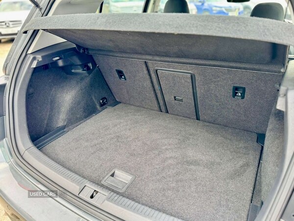 Used Volkswagen Golf 2018 for sale - 77456901: Photo 40