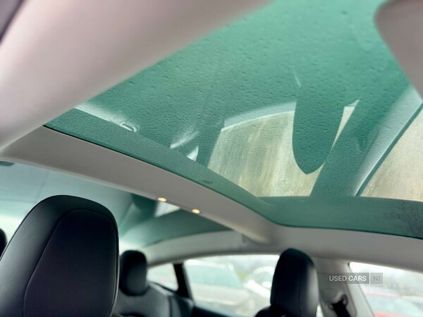 Used Tesla Model 3 2019 for sale - 77396819: Photo 30