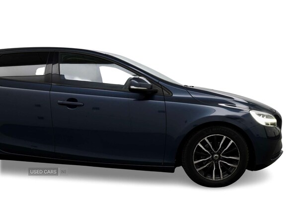 Used Volvo V40 2016 for sale - 76002879: Photo 10