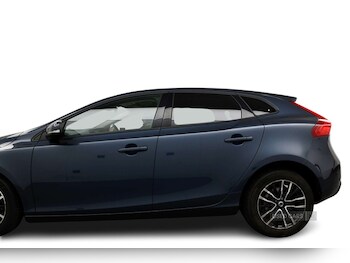 Used Volvo V40 2016 for sale - 76002879: Photo