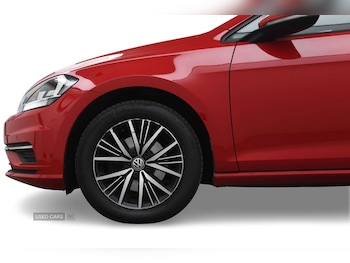 Used Volkswagen Golf 2017 for sale - 79442203: Photo